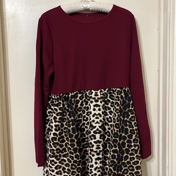 NWOT  long sleeve casual t-shirt dress with pockets - Picture 3 of 6